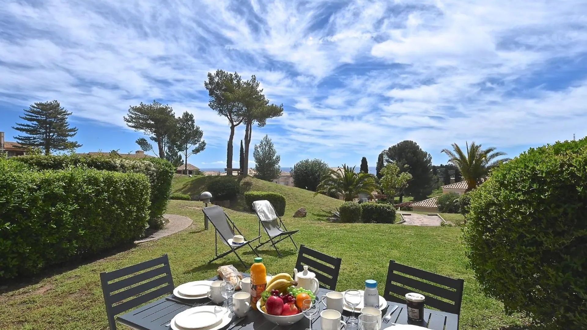 Apartment Village Cap Esterel - Le Village-65 By Interhome Saint-Raphael