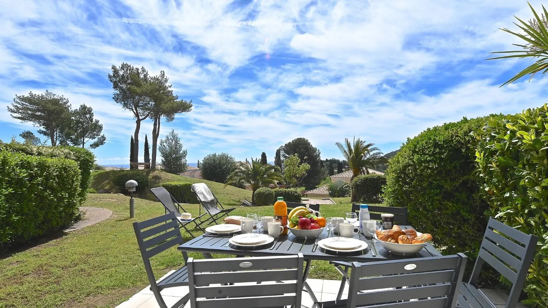 Apartment Village Cap Esterel - Le Village-65 By Interhome Saint-Raphaël Frankrig